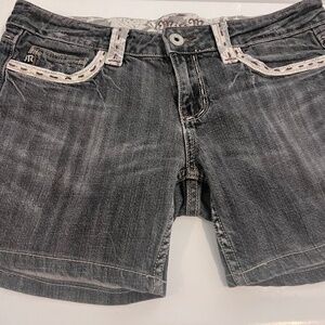 Miss Me Jean Shorts 31